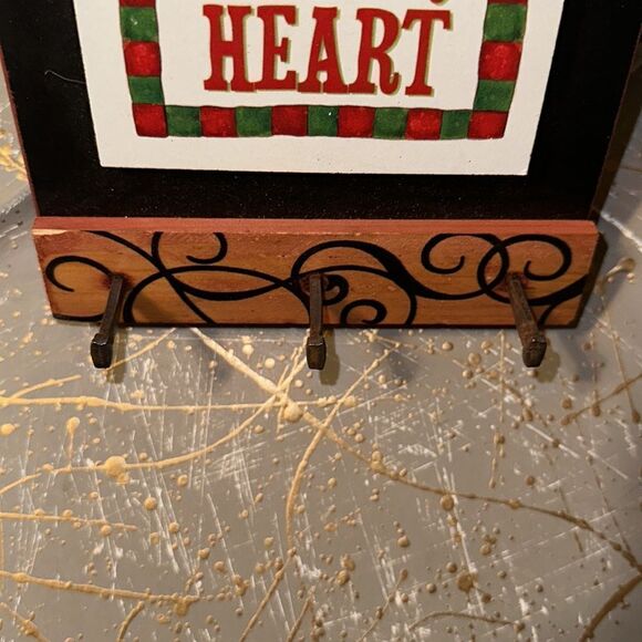 Vintage Christmas Holiday Snowman Bird Key Holder or Stocking Hanger - Picture 4 of 12